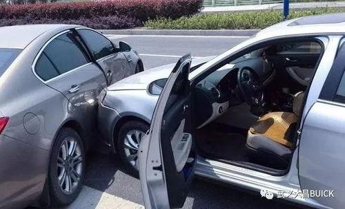 娱乐吃瓜酱汽车安全气囊,娱乐吃瓜酱带你了解其背后的科技与安全